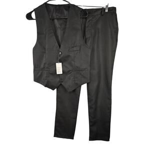 Boy's 2 Piece Suit Size XL Black Vest and Pants by Z&N - NWT